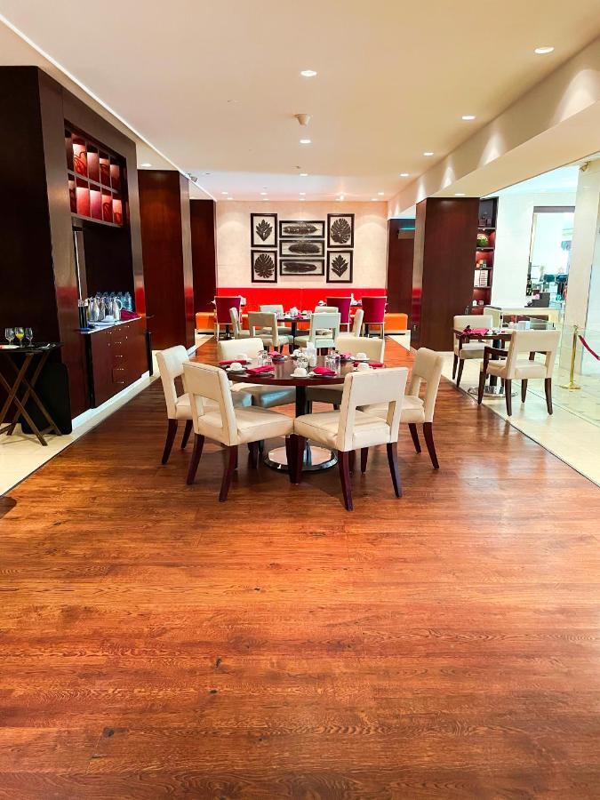 Moevenpick Grand Al Bustan Hotel