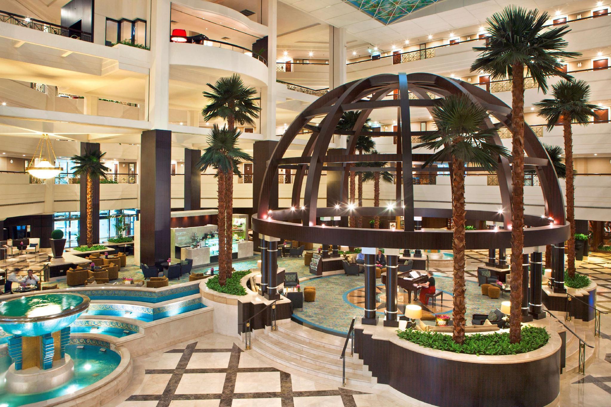 Moevenpick Grand Al Bustan 5* Dubai
